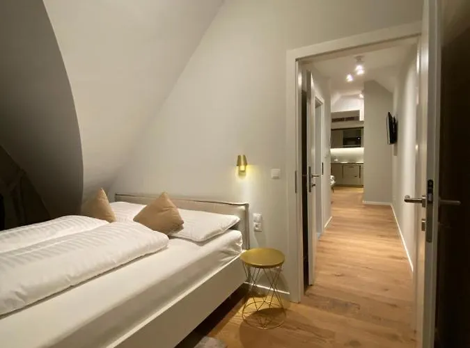 Blackhome I Contactless Check-in 4*