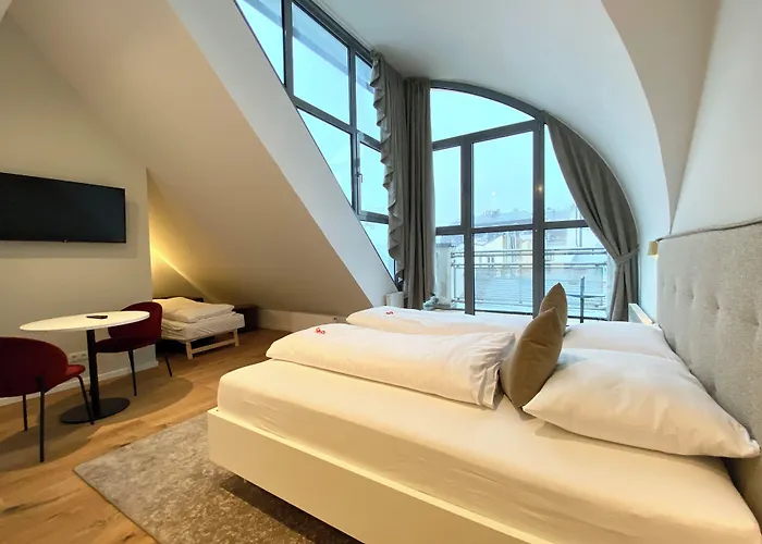 Blackhome I Contactless Check-in Aparthotel 4*